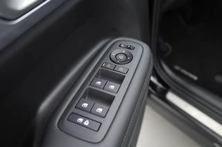 Hyundai Santa Fe – thumbnail 16
