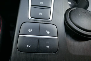 Ford Kuga – thumbnail 40