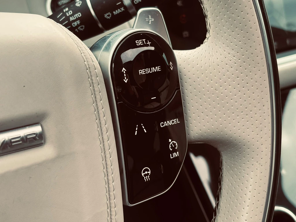 Land Rover Range Rover Velar – foto 13