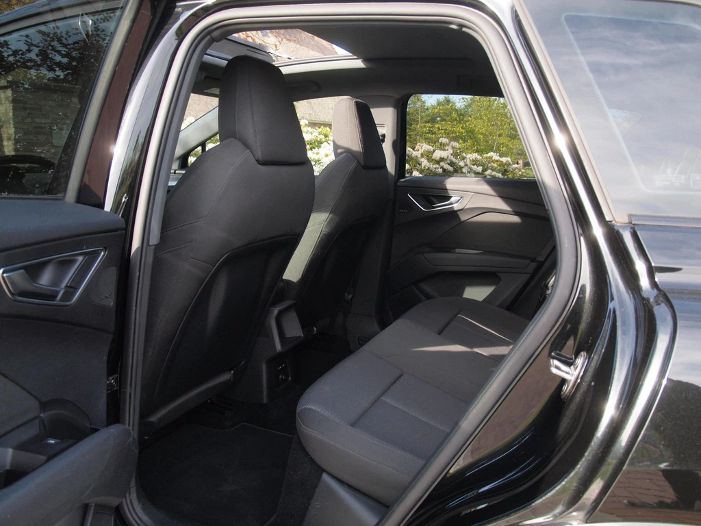 Audi Q4 e-tron – foto 27