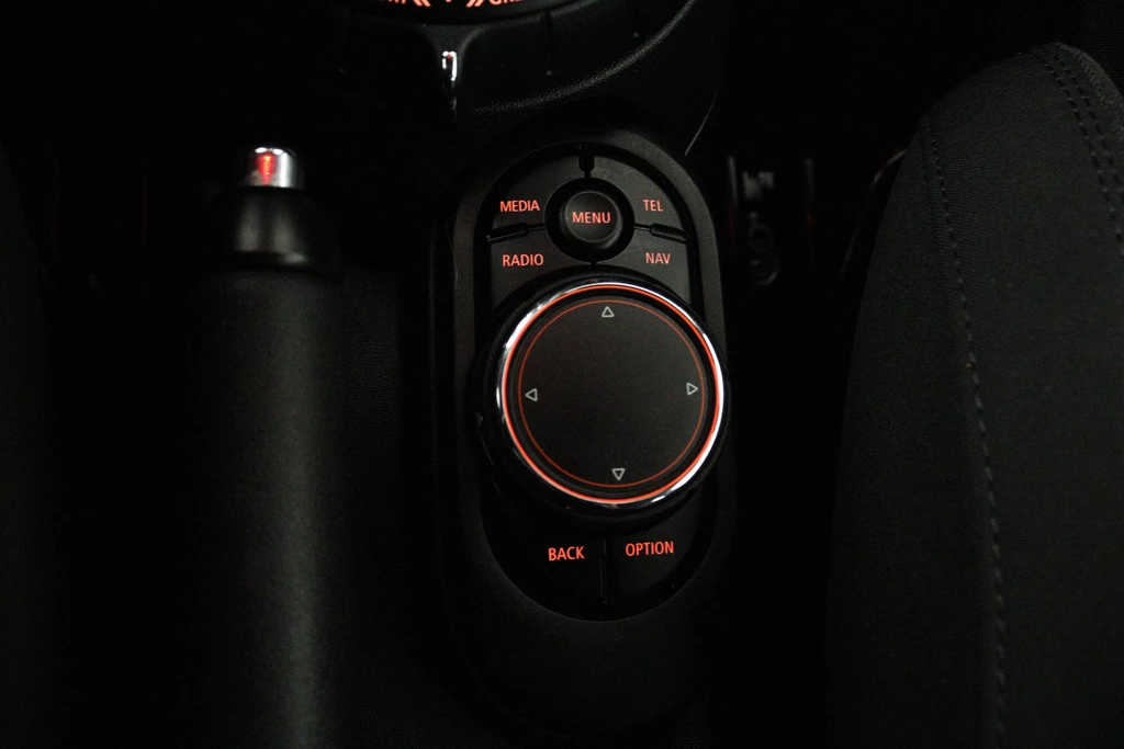 MINI 3-deurs – foto 17