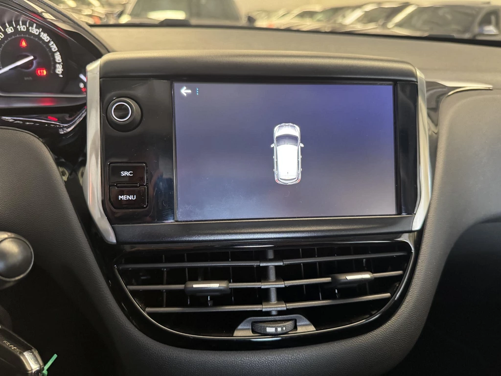 Peugeot 208 – foto 12