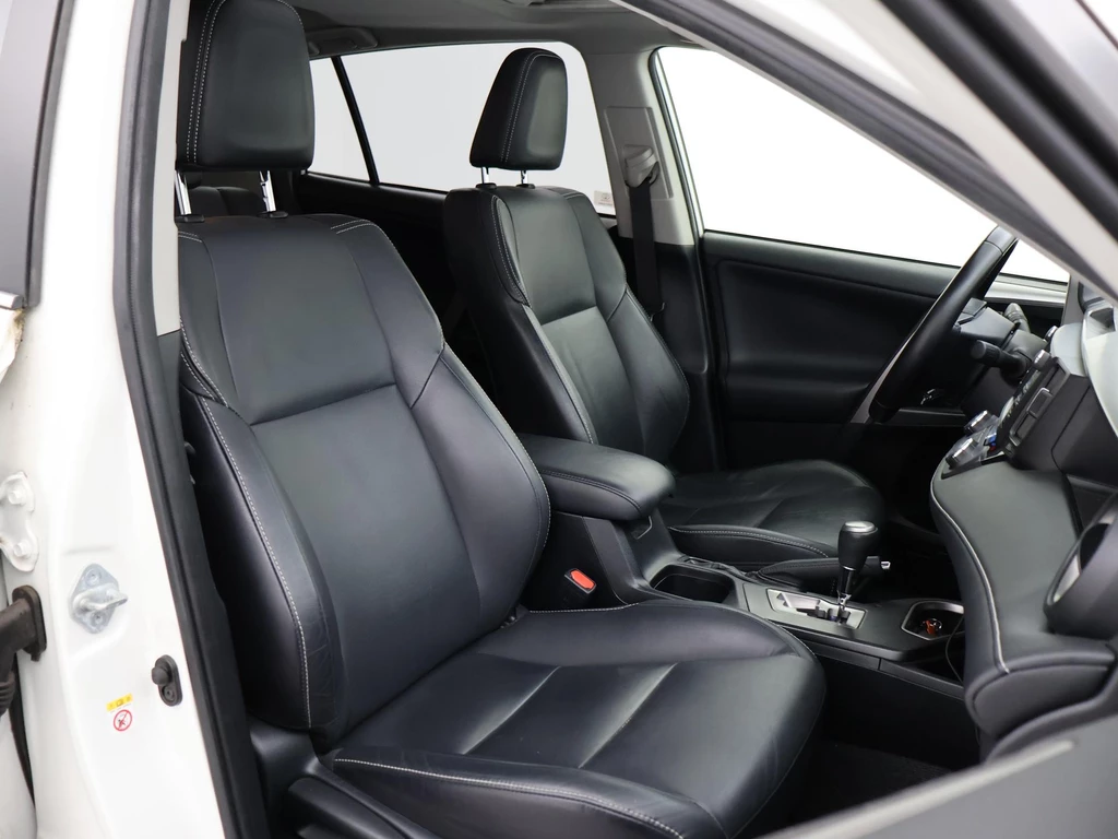 Toyota RAV4 – foto 12