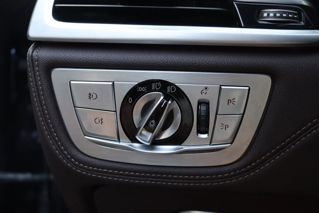 BMW 7 Serie – foto 28