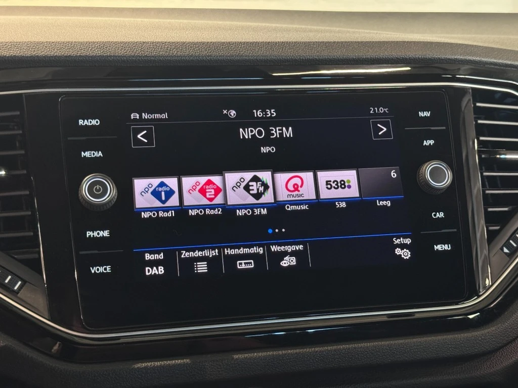 Volkswagen T-Roc – foto 28