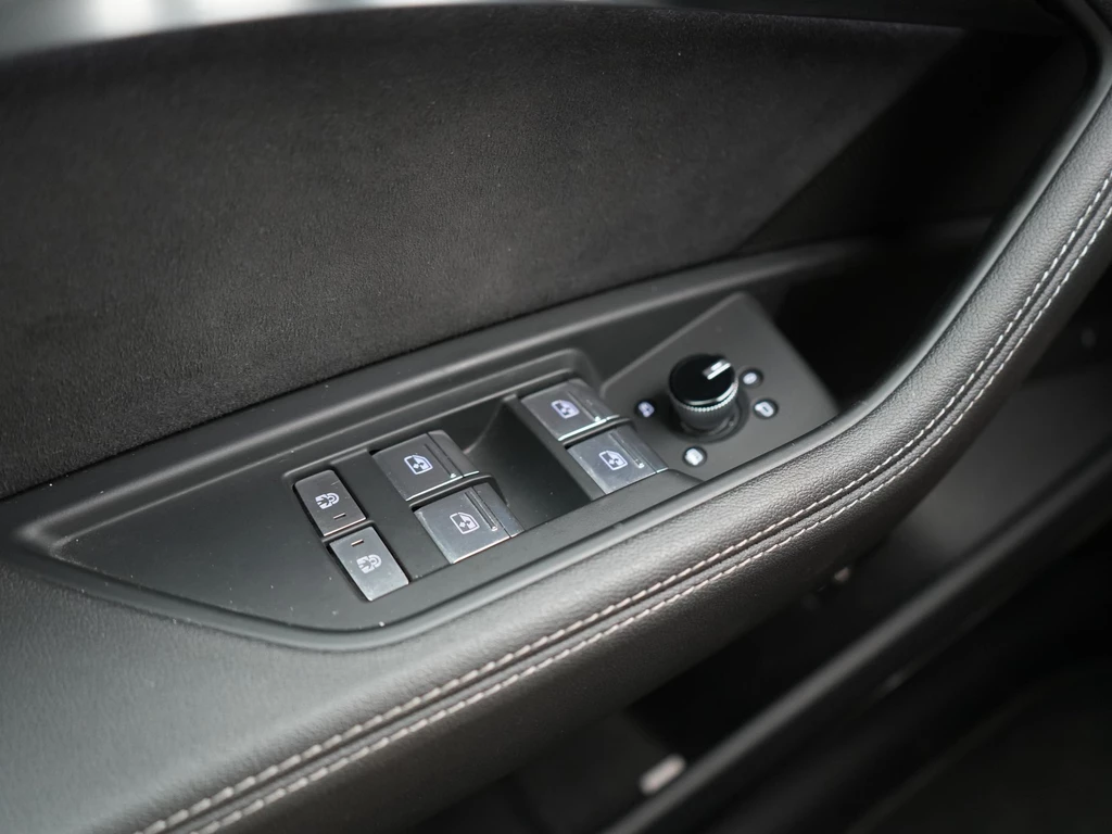 Audi Q8 Sportback e-tron – foto 40
