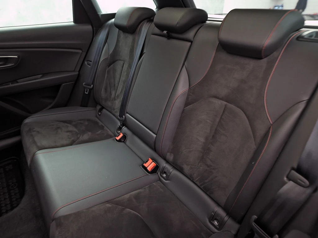 SEAT Leon – foto 18