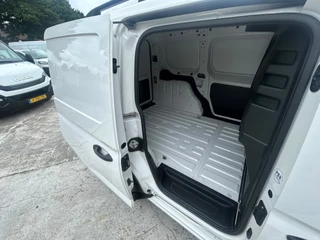 Volkswagen Caddy – thumbnail 13