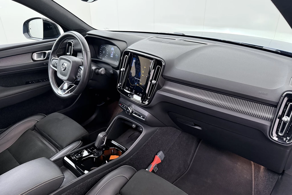 Volvo XC40 – foto 19