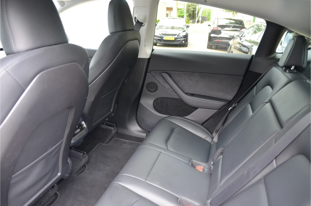 Tesla Model Y – foto 13