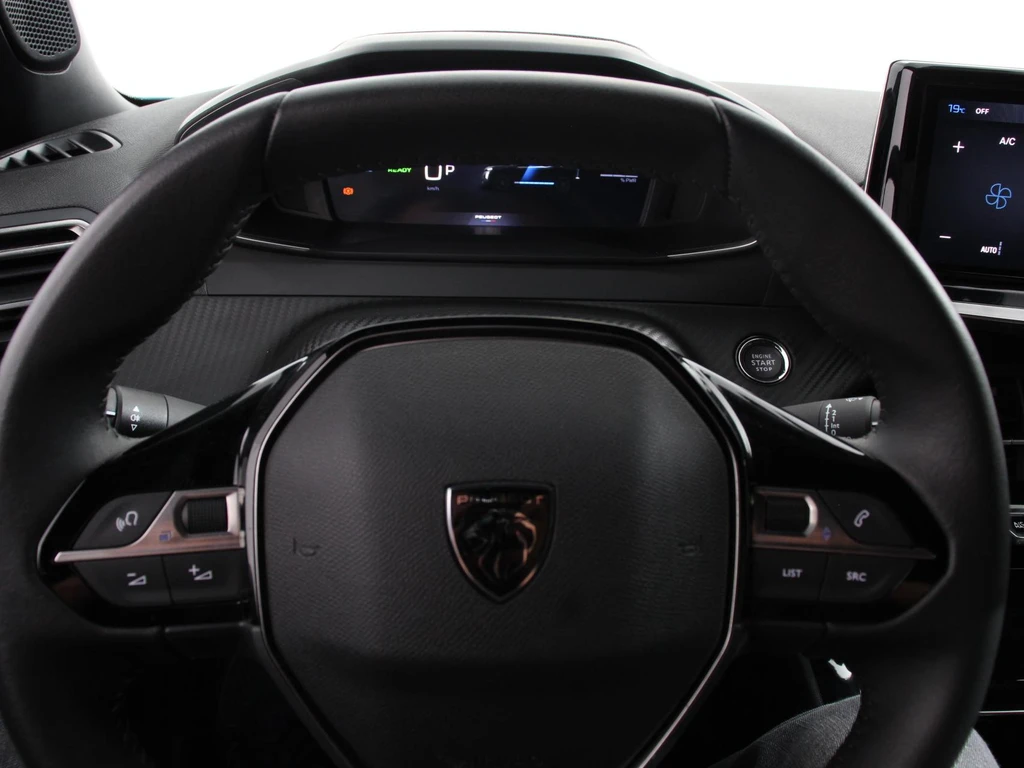 Peugeot e-2008 – foto 23