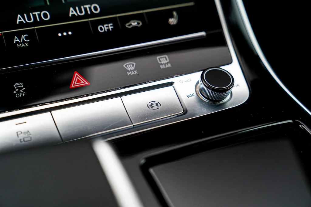 Audi Q7 – foto 40