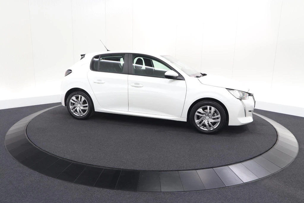 Peugeot 208 – foto 10