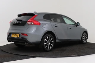 Volvo V40 – thumbnail 6