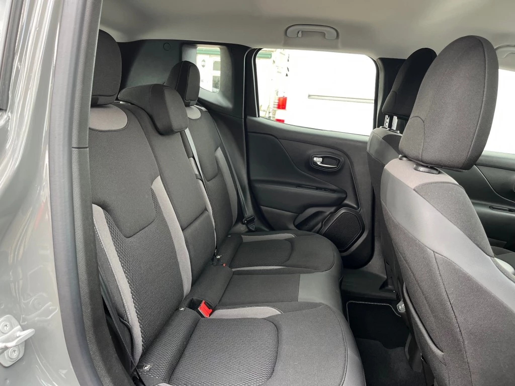 Jeep Renegade – foto 13