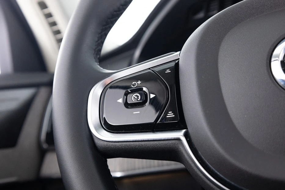 Volvo XC90 – foto 28