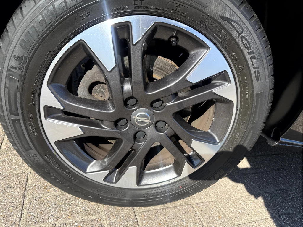 Opel Vivaro – foto 12