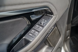 Land Rover Range Rover Evoque – thumbnail 30