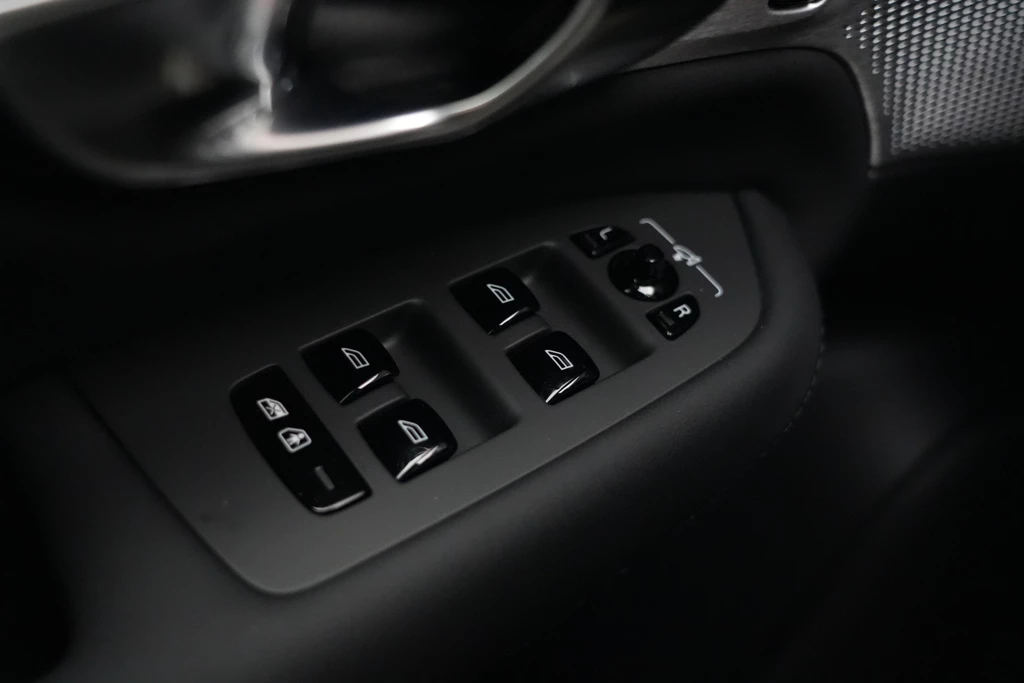 Volvo XC90 – foto 28