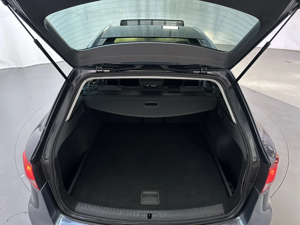 SEAT Leon – foto 16