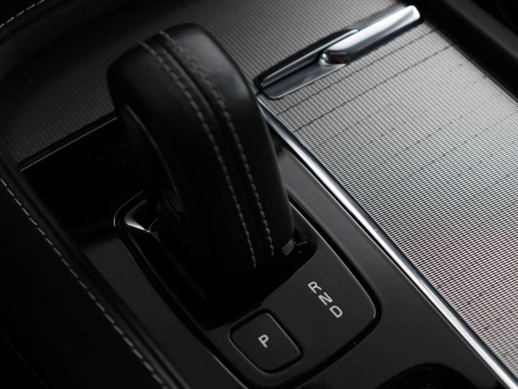 Volvo XC90 – foto 36