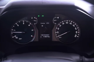 Toyota Land Cruiser – thumbnail 26