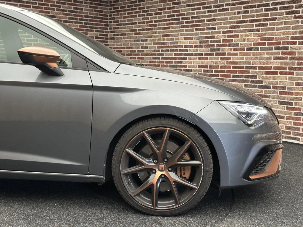 SEAT Leon – foto 32