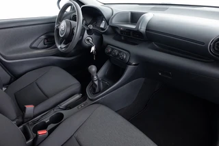 Toyota Yaris – thumbnail 8