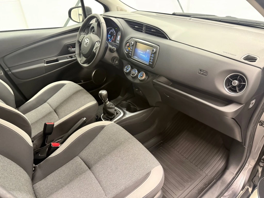 Toyota Yaris – foto 15