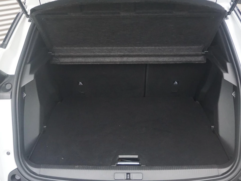 Peugeot e-2008 – foto 39