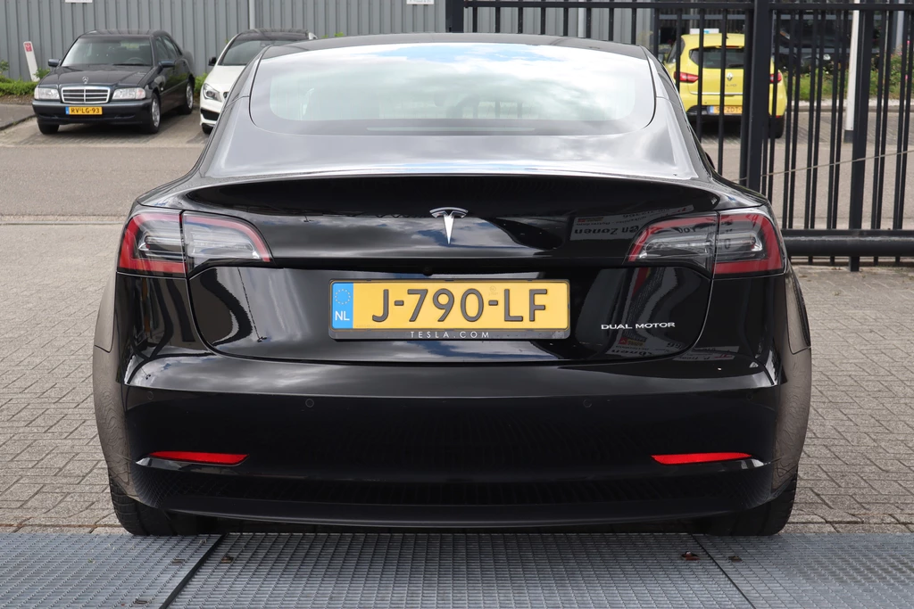 Tesla Model 3 – foto 4