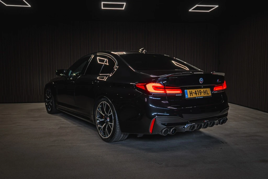 BMW M5 – foto 1