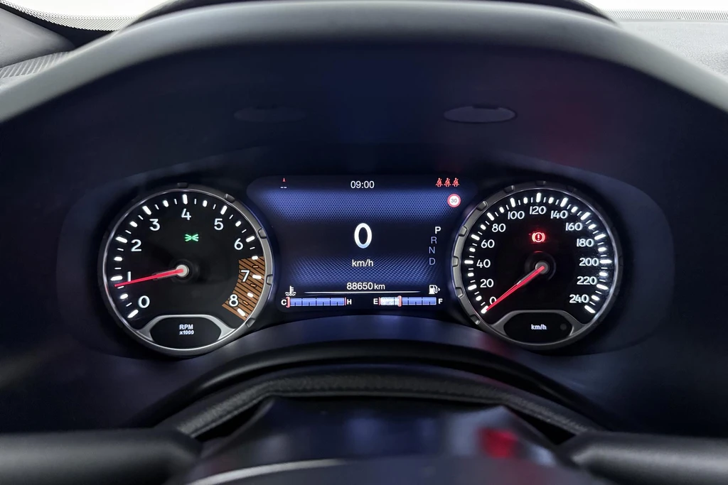 Jeep Renegade – foto 32