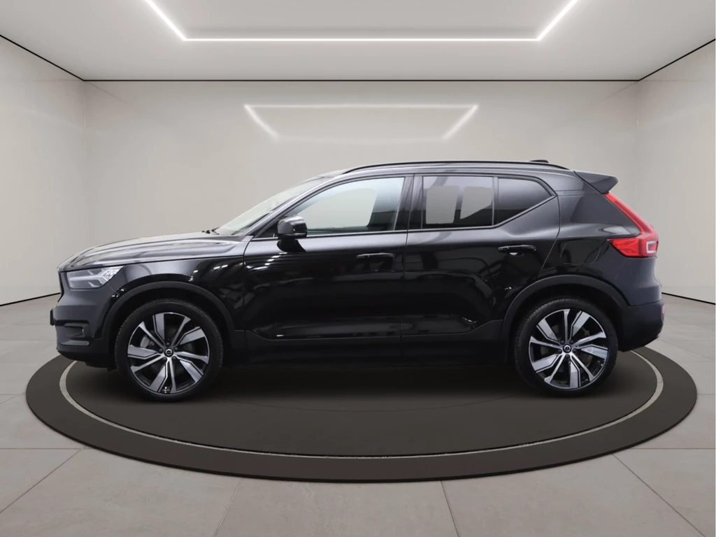 Volvo XC40 – foto 2