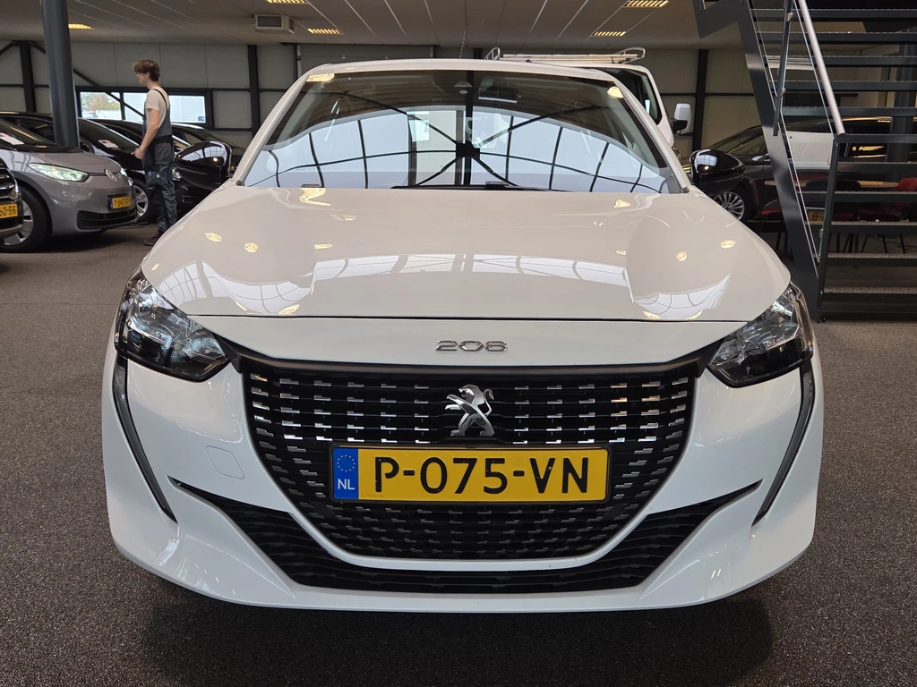 Peugeot 208 – foto 9