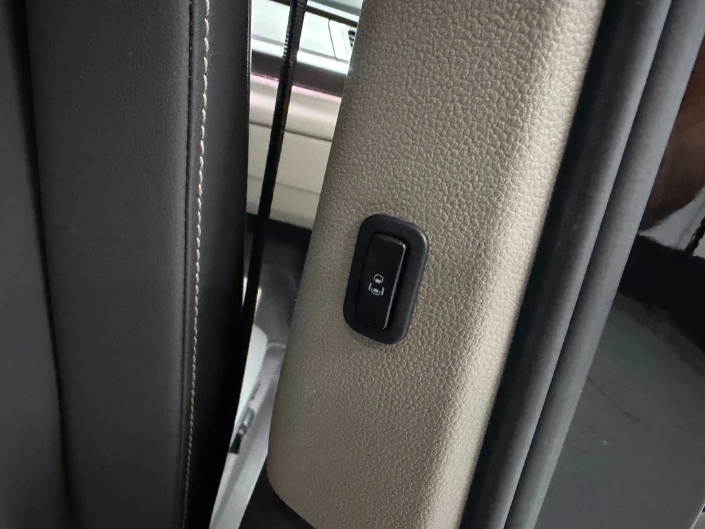 Volkswagen Multivan – foto 15