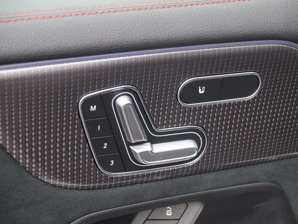 Mercedes-Benz EQB – foto 28