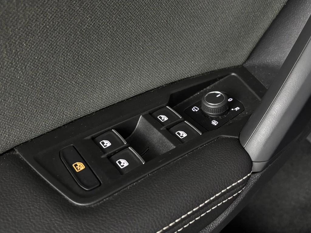 SEAT Leon – foto 35