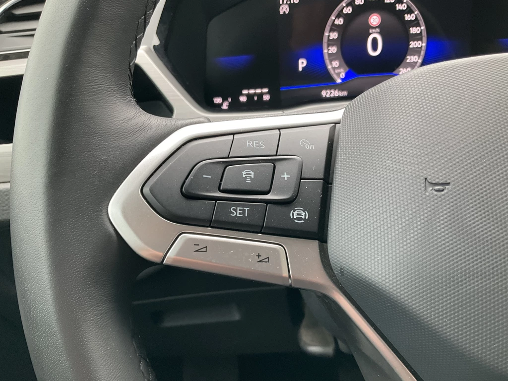 Volkswagen Touran – foto 18