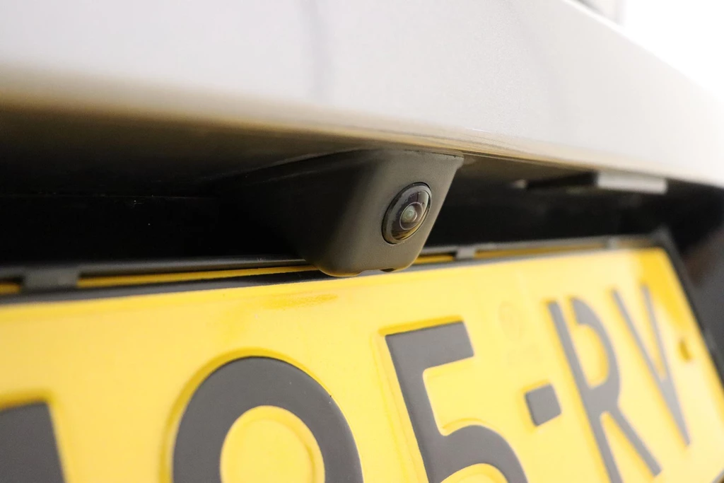 Peugeot 208 – foto 12