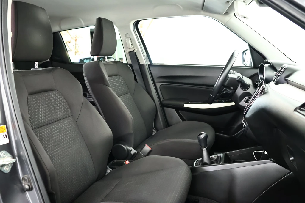 Suzuki Swift – foto 13