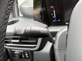 Ford Transit Custom – thumbnail 21