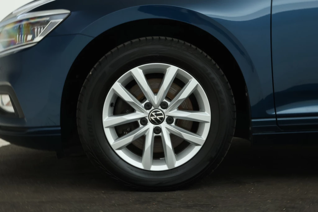 Volkswagen Passat – foto 8