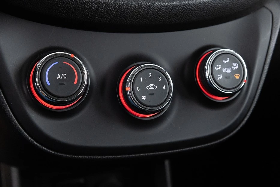Opel KARL – foto 21