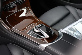 Mercedes-Benz GLC – thumbnail 26