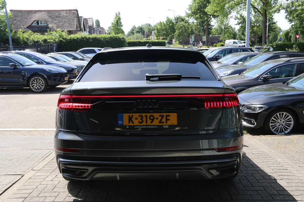 Audi Q8 – foto 4