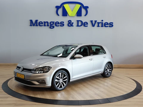 Volkswagen Golf 1.0 TSI Highline Airco ECC | Trekhaak | Camera | Adaptive Cruise | Virtual | Apple Carplay | Isofix | NAP