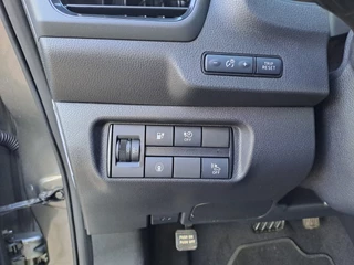Nissan Leaf – thumbnail 18