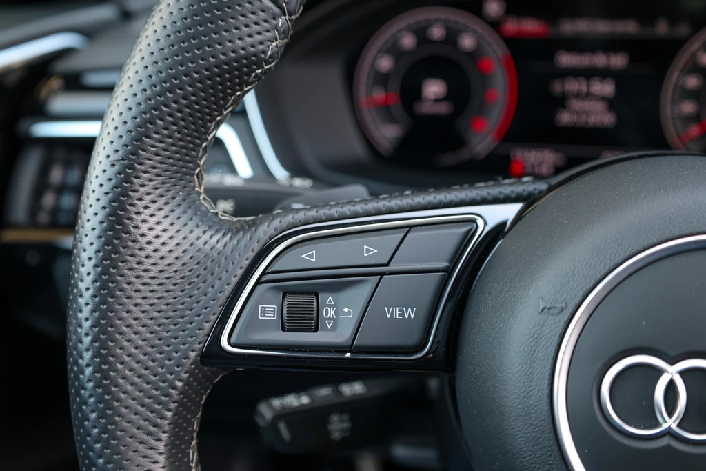 Audi A4 – foto 32