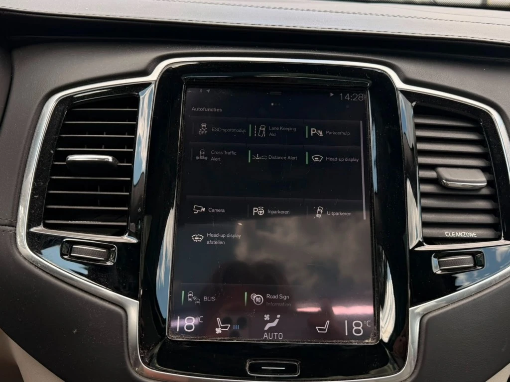Volvo XC90 – foto 13